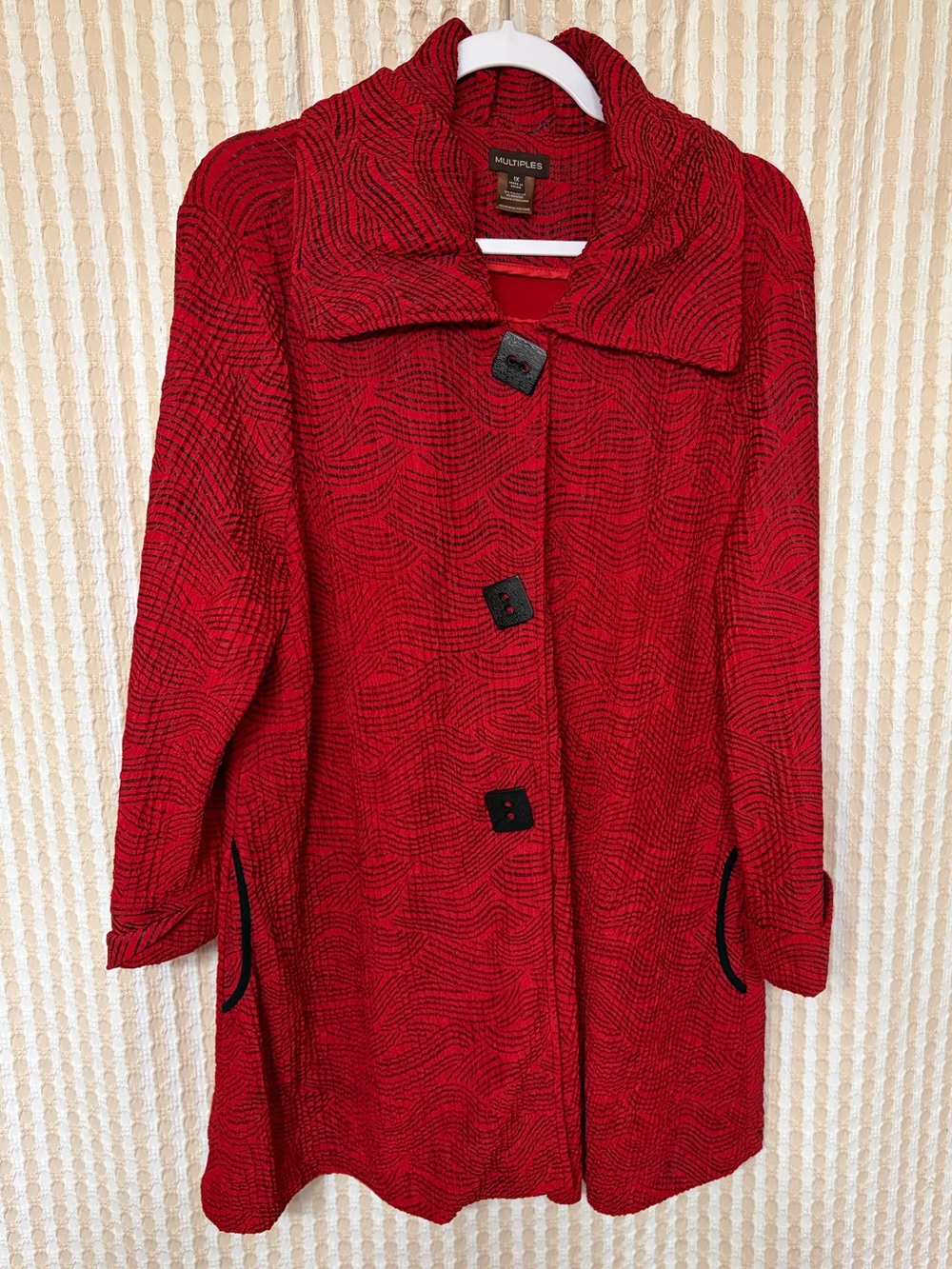 Multiples Red Textured top with oversized Collar